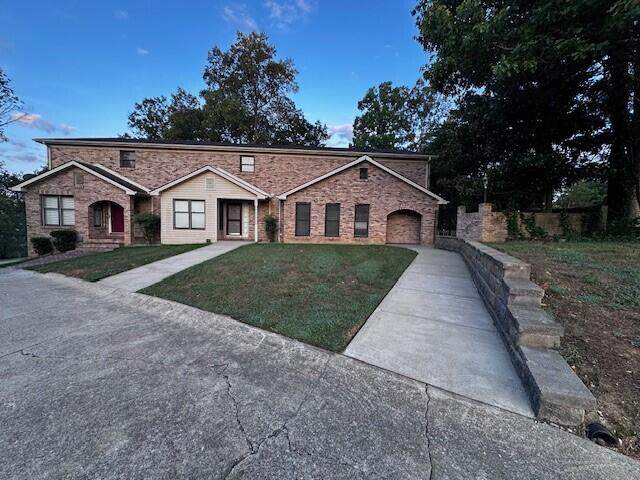 3507 Lakeside Court - Photo 1