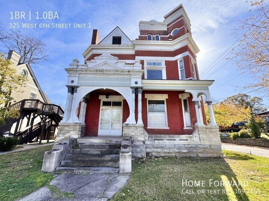 325 6th Street - Photo 1