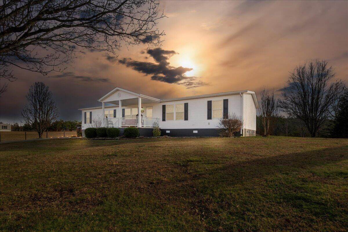 8433 Somerset Road - Photo 1