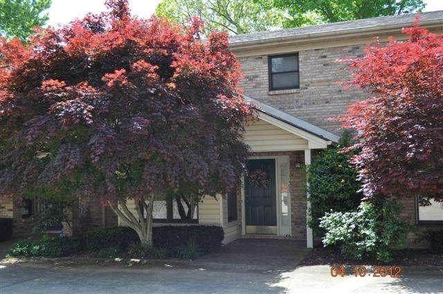 3499 Lakeside Court - Photo 1