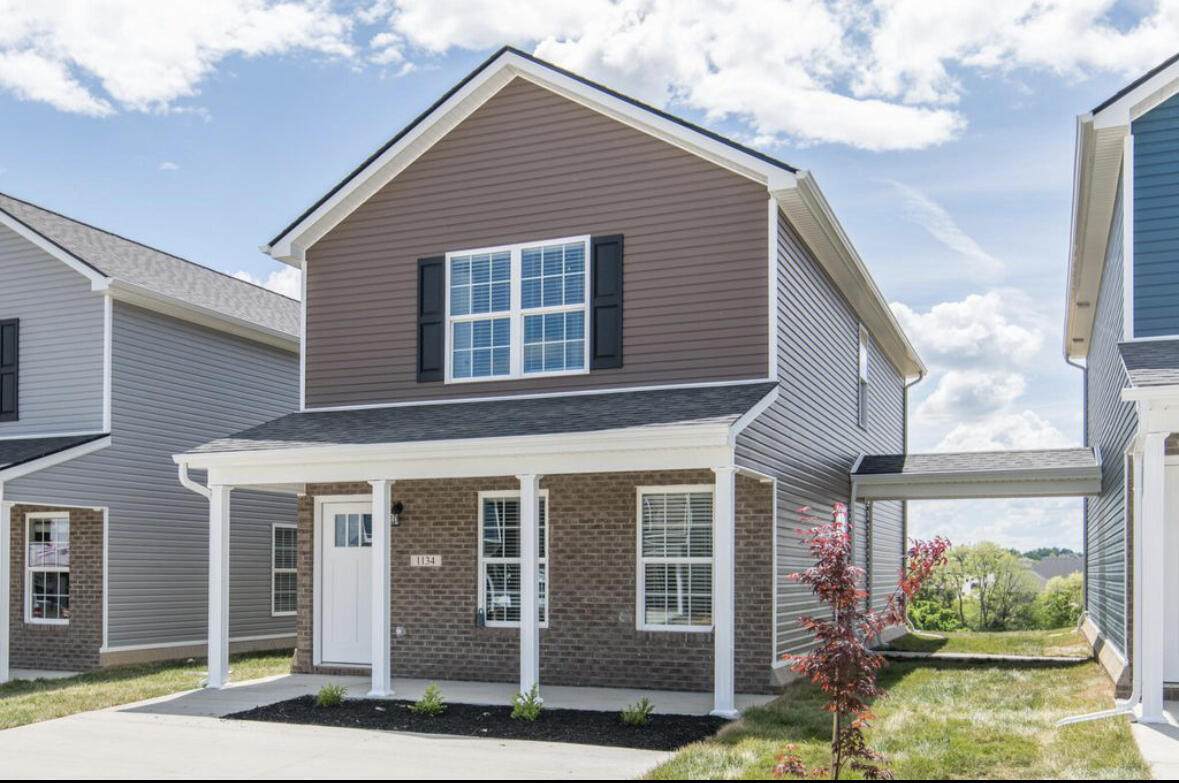 4026 Ruby Rose Road - Photo 1