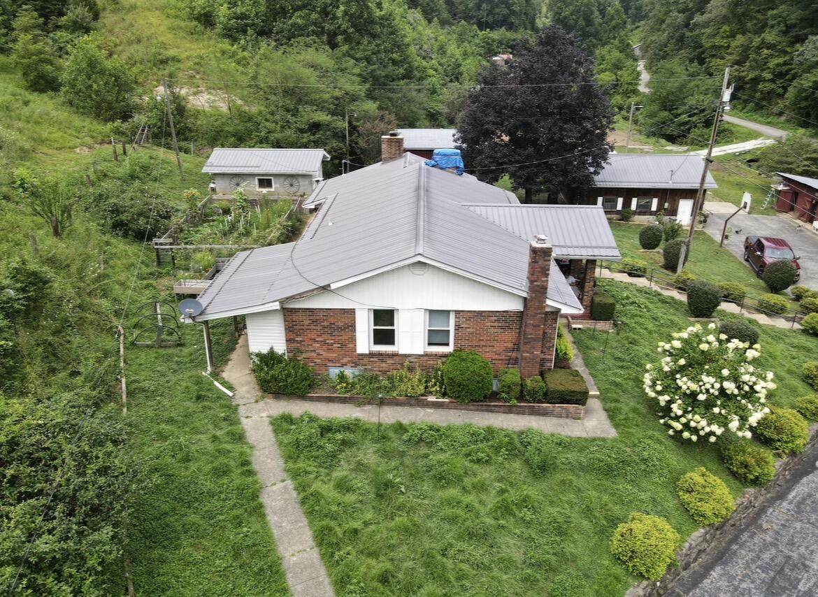 https://bt-photos.global.ssl.fastly.net/lexington/orig_boomver_1_20260304230955087552000000-2.jpg