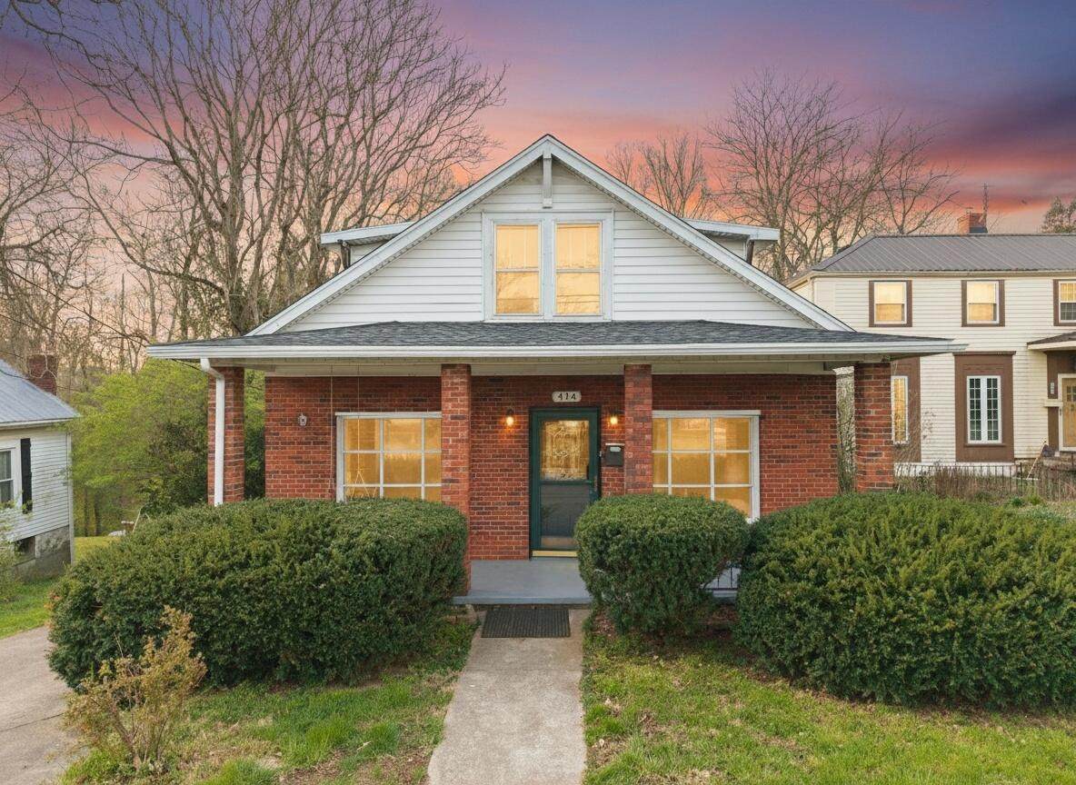 414 Center Street - Photo 1