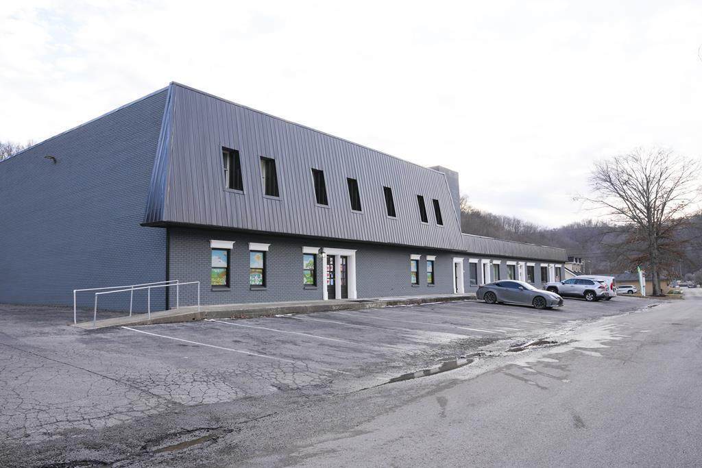816 Fm Stafford Avenue - Photo 1