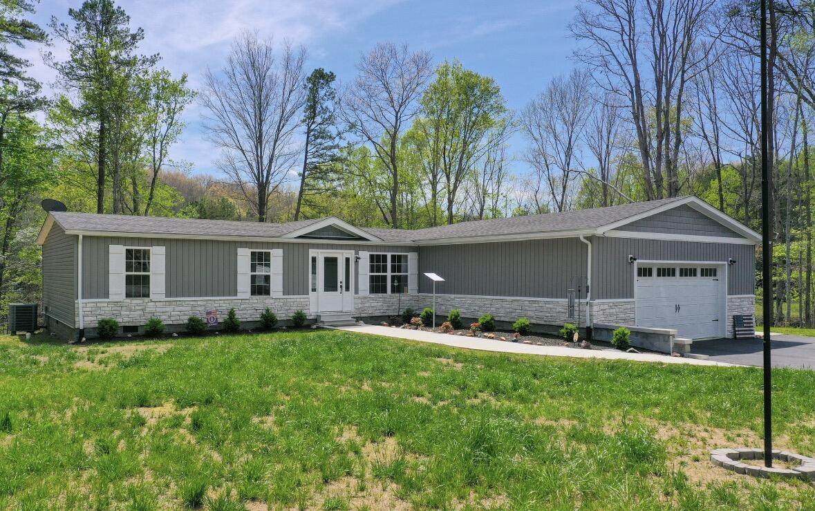 6129 Somerset Road - Photo 1