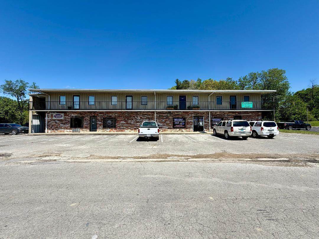 1802 Mcdonalds Lane - Photo 1