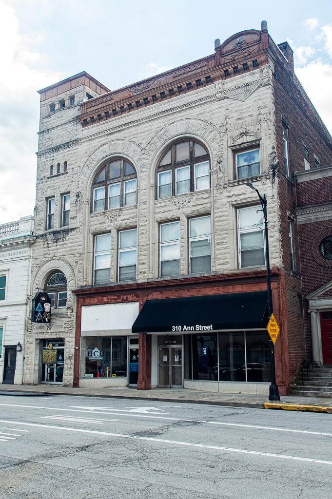 310 Ann Street - Photo 1