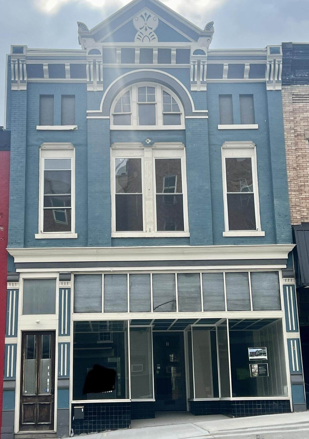 11 Main Street - Photo 1
