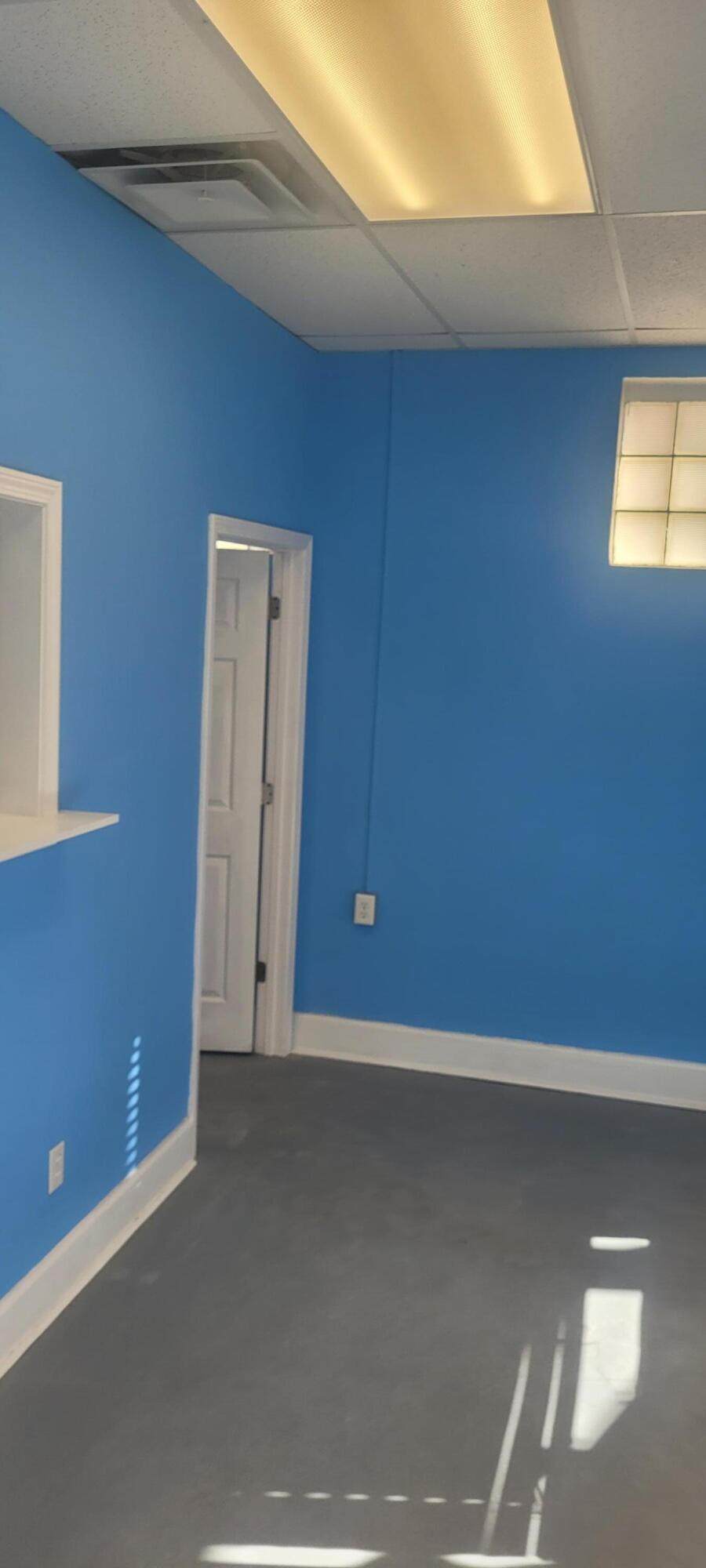https://bt-photos.global.ssl.fastly.net/lexington/orig_boomver_1_20260526151621462639000000-2.jpg