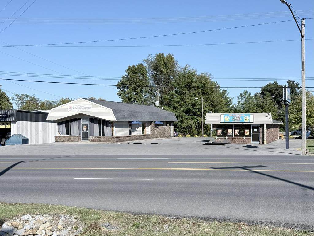 2518 Fort Campbell Boulevard - Photo 1