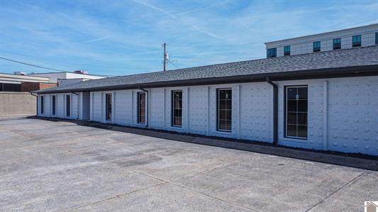 627 4th Street - Photo 1