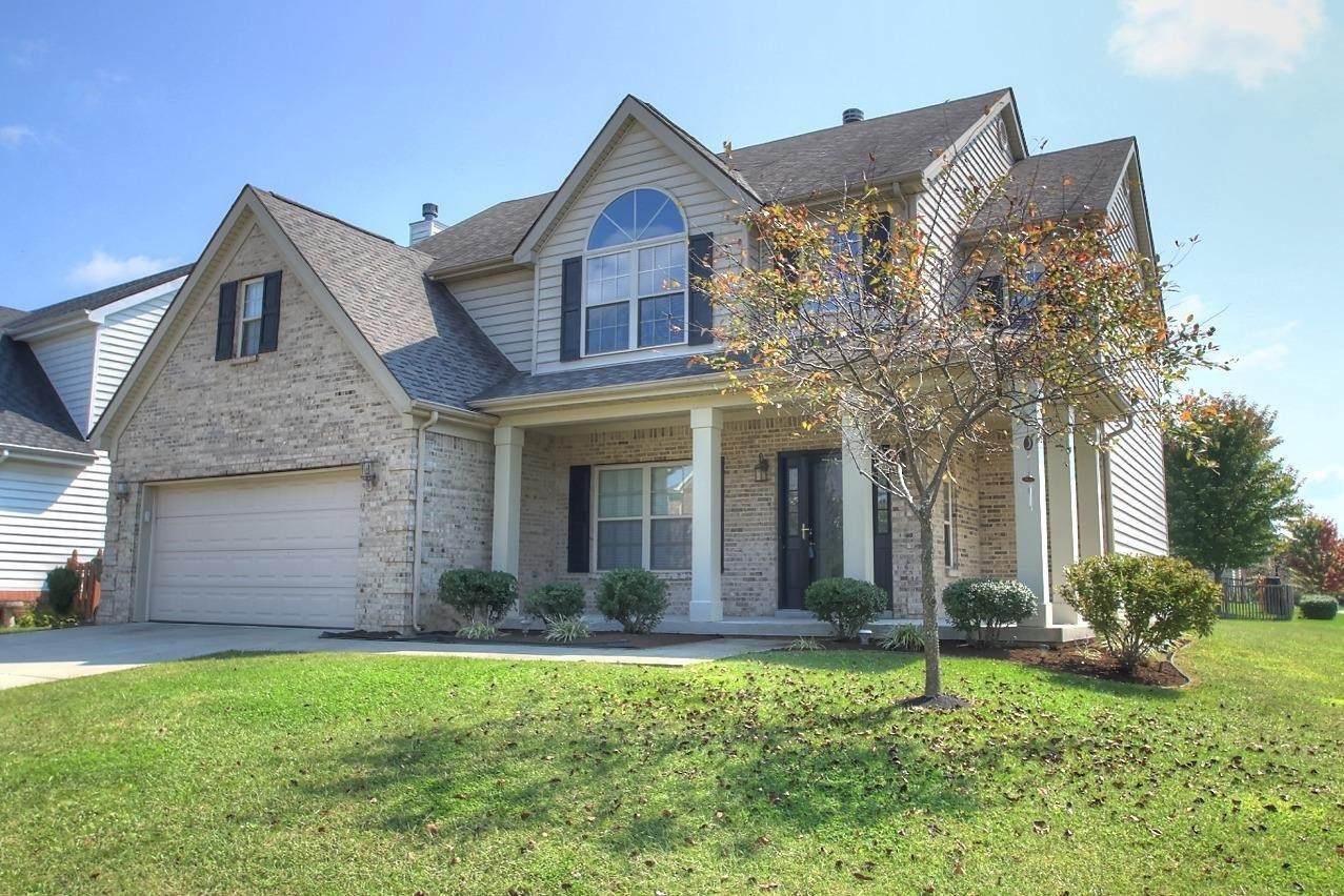 200 Richardson Place - Photo 1