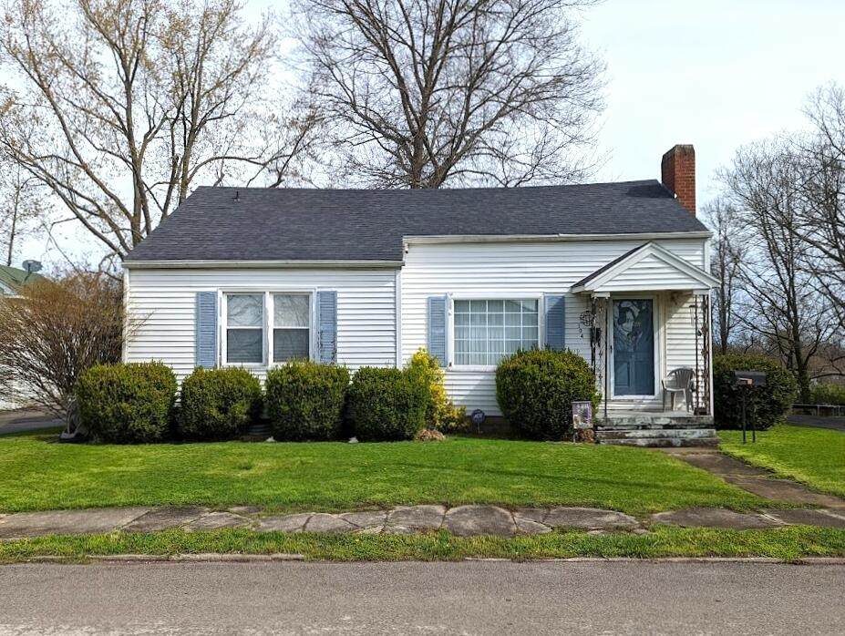 104 Battle Grove Avenue - Photo 1