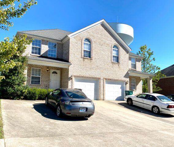 542 Hampton Way Way - Photo 1