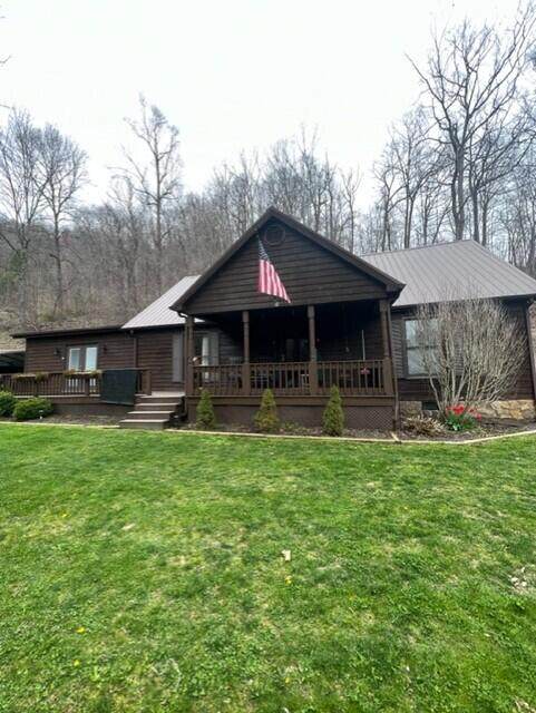 195 Avery Murphy Road - Photo 1