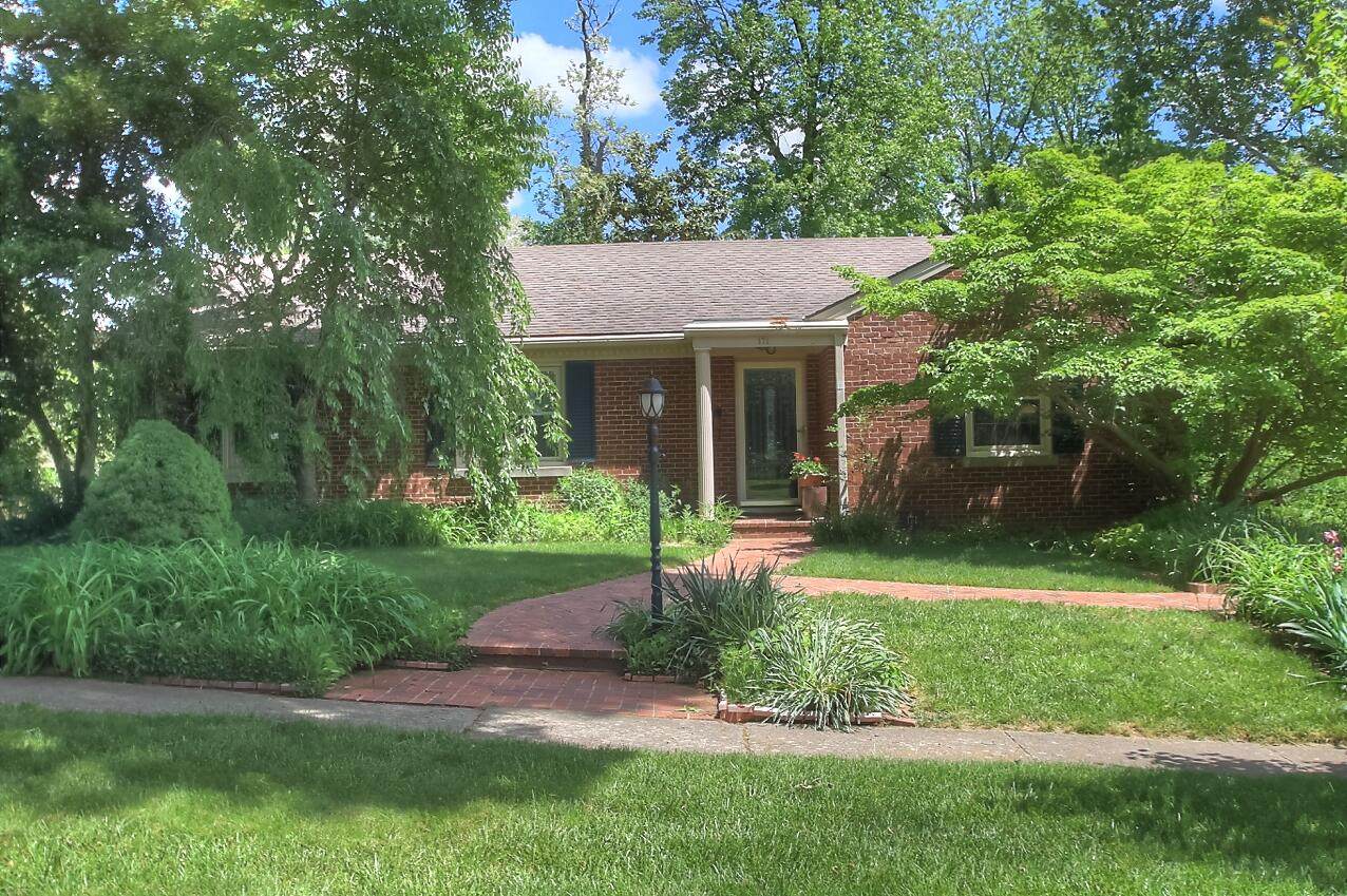 171 Edgemoor Drive - Photo 1
