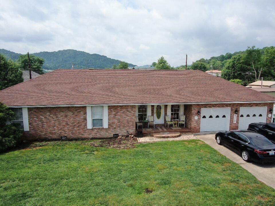 101 Spruce Tree St - Photo 1