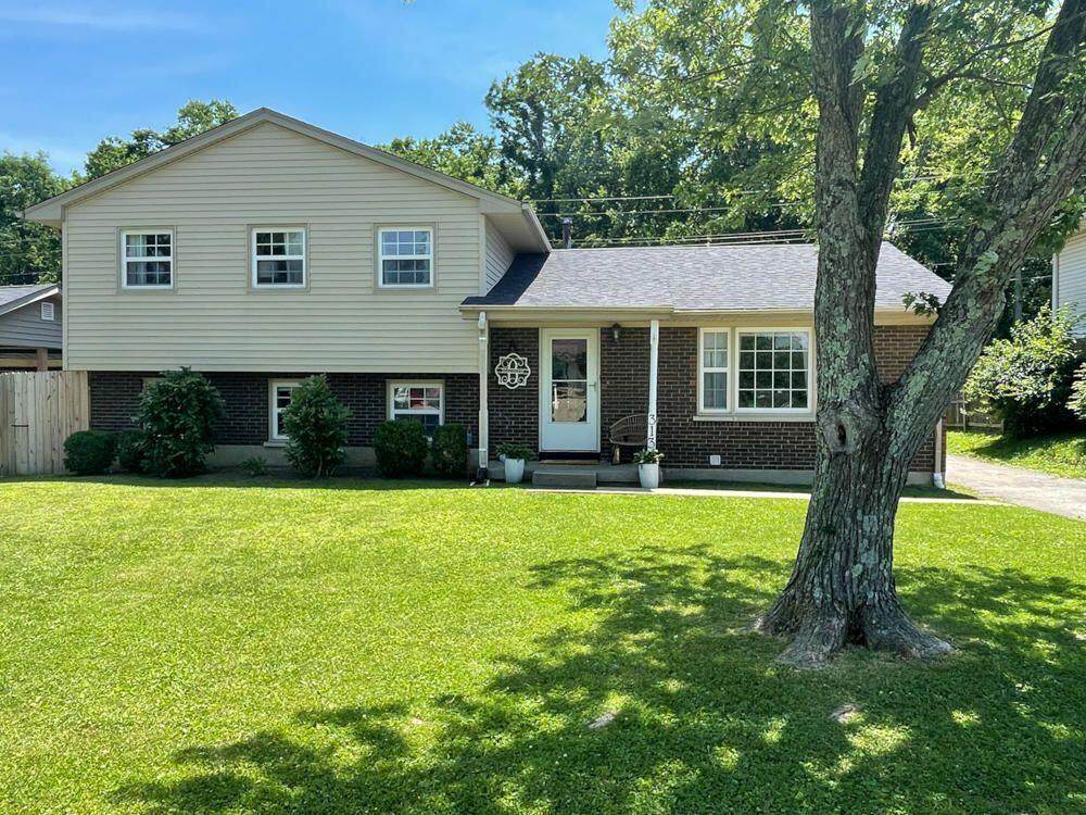 313 Carolina Avenue - Photo 1