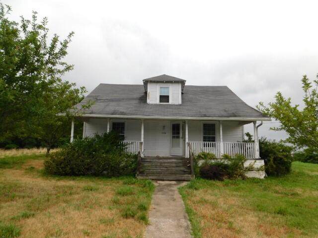 1426 Mt Zion Road - Photo 1