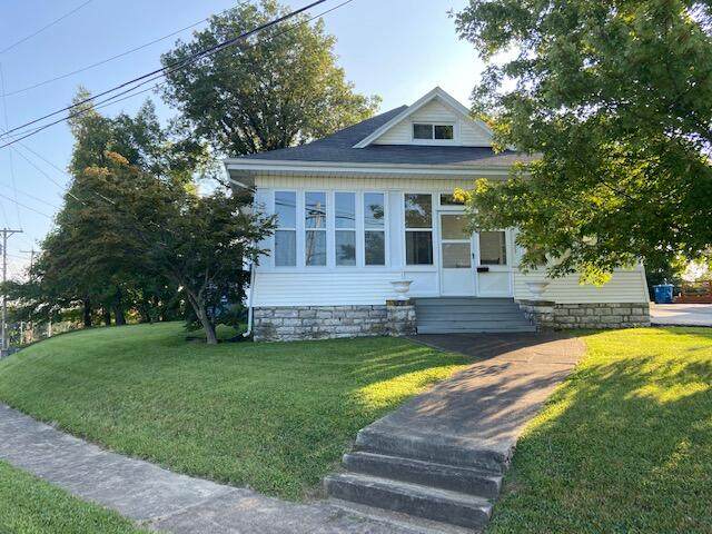 477 Linden Avenue - Photo 1