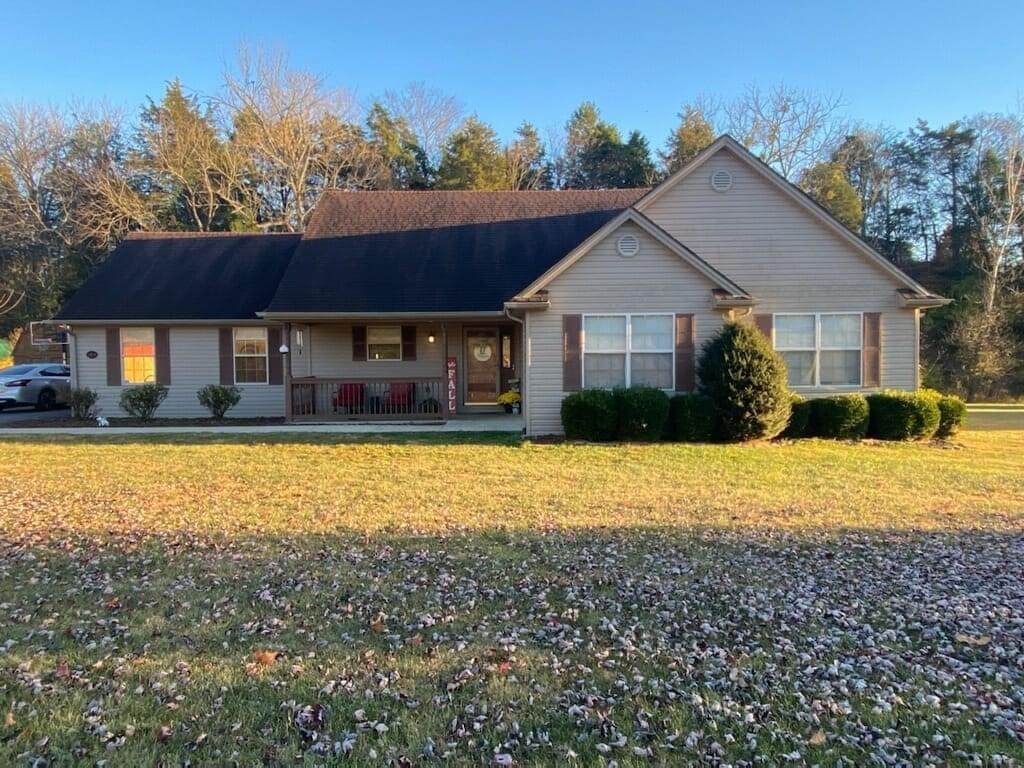 308 Ridgeview Drive - Photo 1