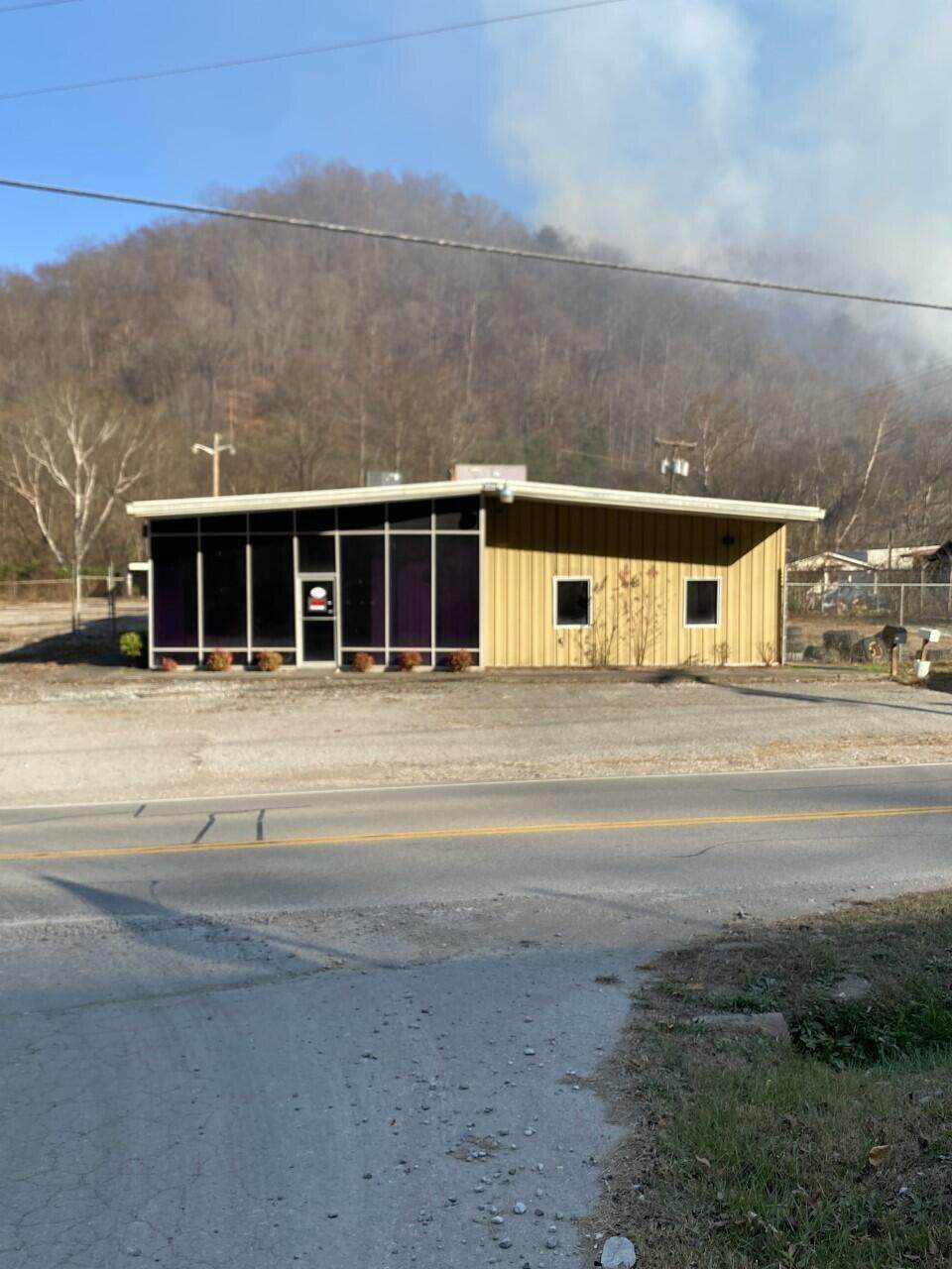 1081 Highway 122 - Photo 1