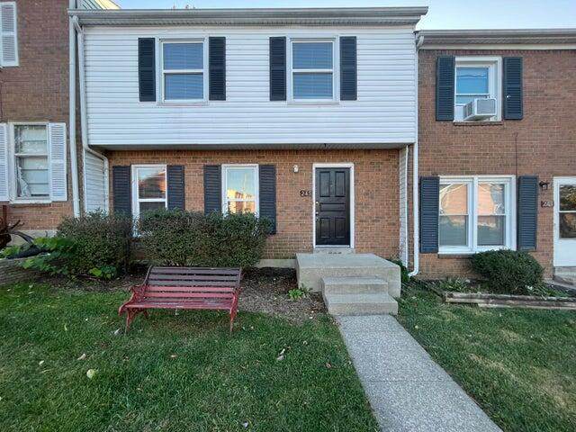 245 Hedgewood Court - Photo 1