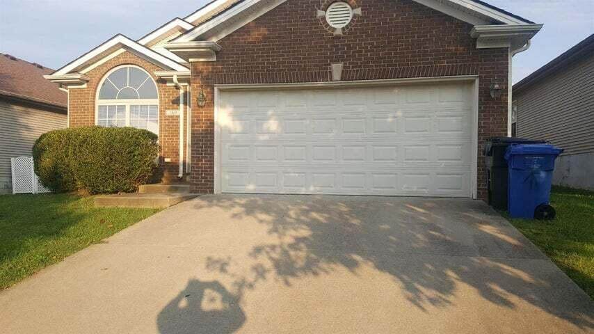 160 Blue Heron Place - Photo 1