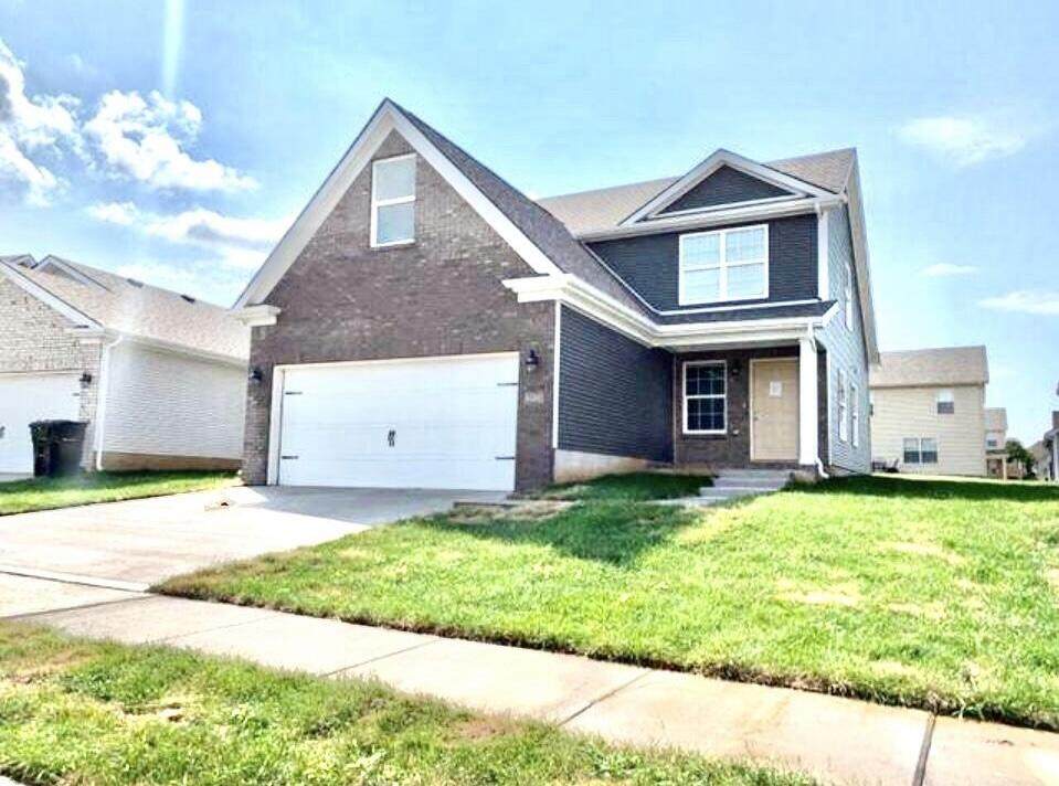 8176 Driftwood Loop - Photo 1