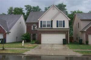 512 Newbury Way - Photo 1