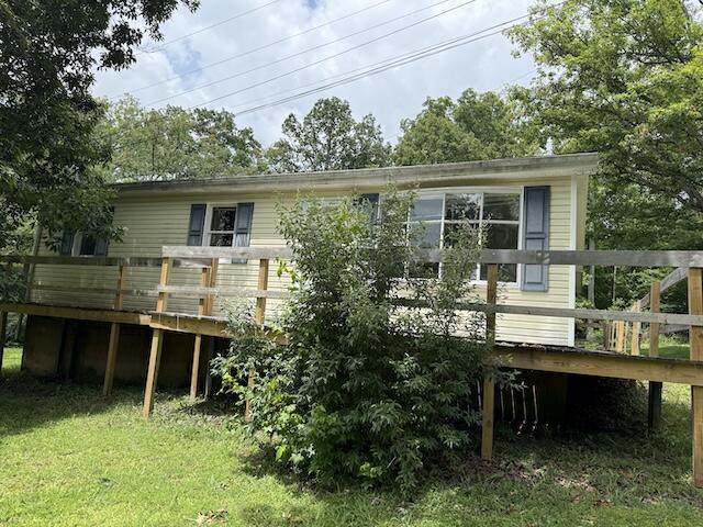 135 Warren Lane - Photo 1