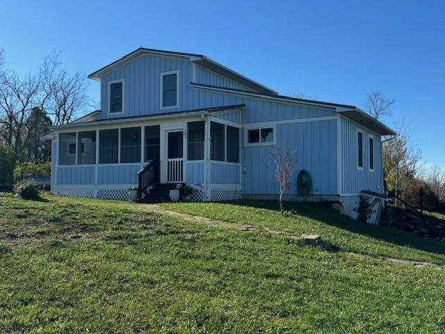 698 Mudlick Road - Photo 1