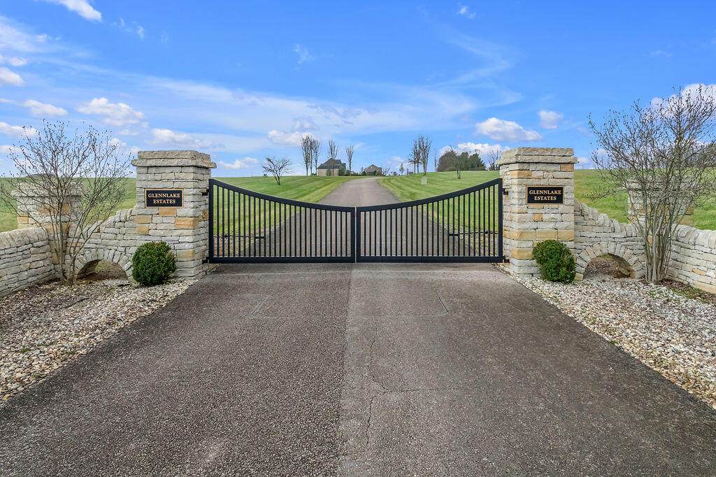 2248 Garner Lane - Photo 1