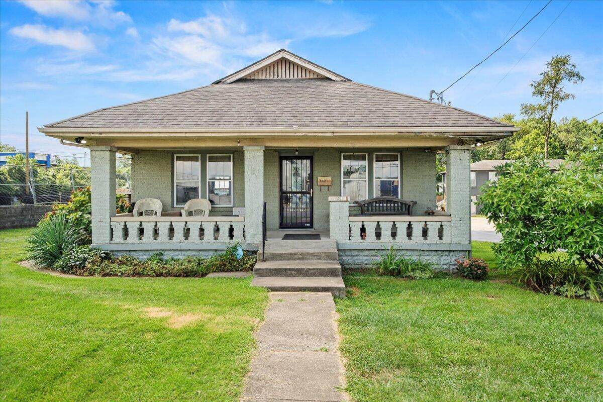 1326 Versailles Road - Photo 1