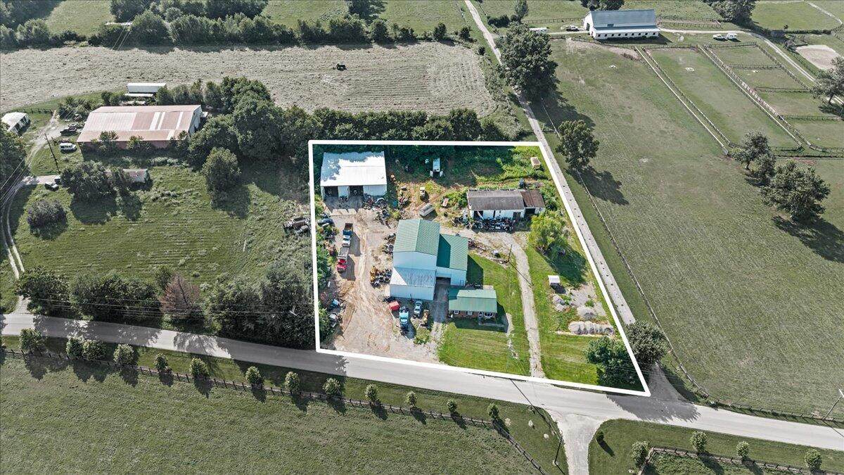 2245/2251 Yarnallton Pike - Photo 1