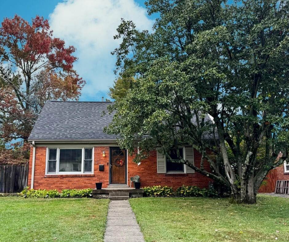 1633 Lindy Lane - Photo 1