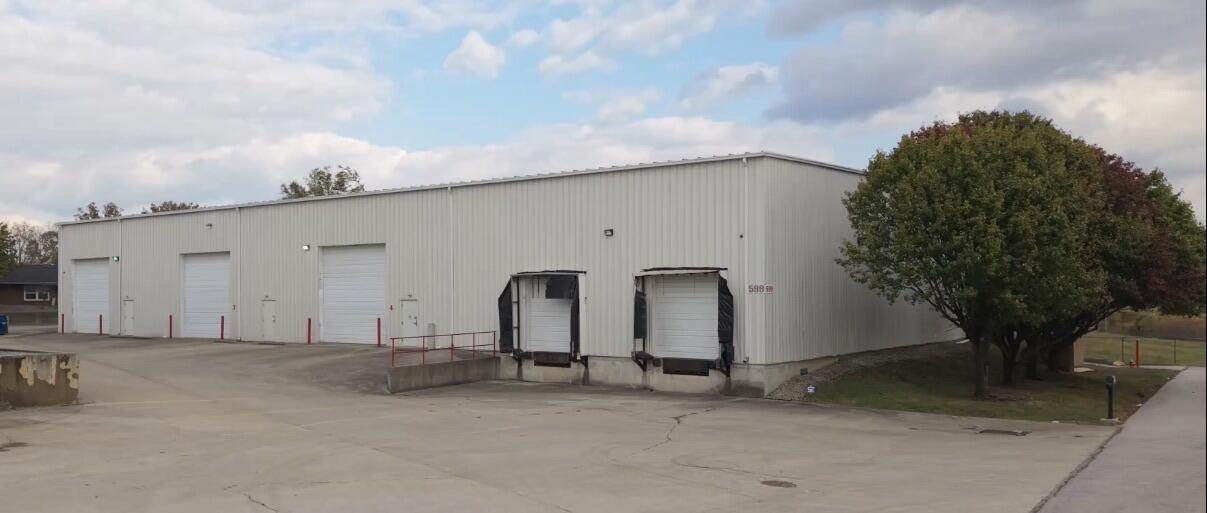 599 Blt Way - Photo 1