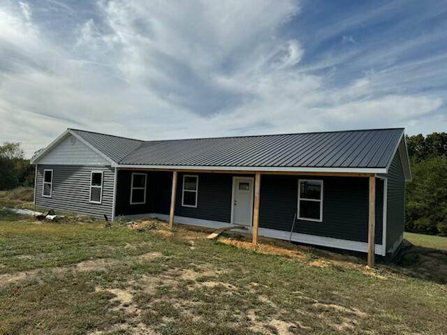 541 Rosemont Road - Photo 1