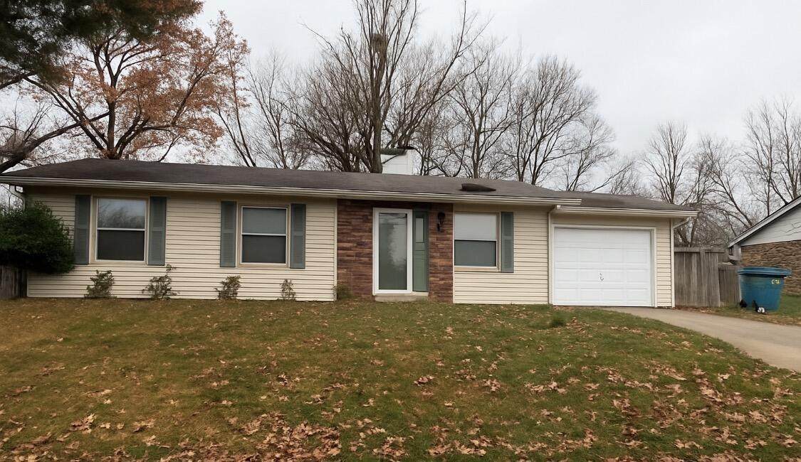 107 Hillside Drive - Photo 1