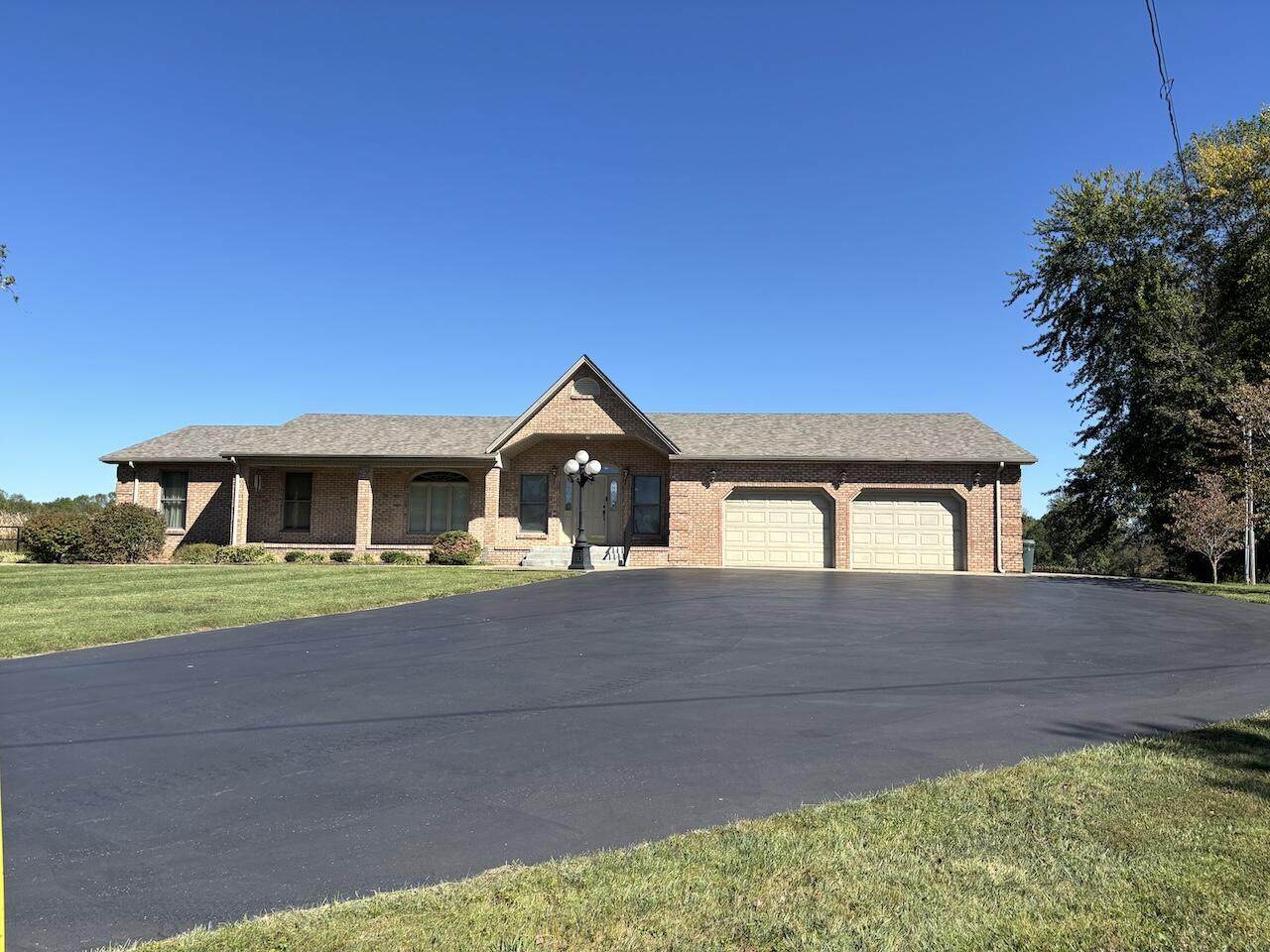 270 Jericho Road - Photo 1