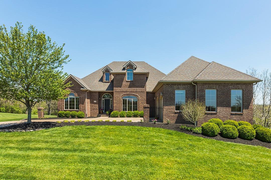 123 Mahogany Drive - Photo 1