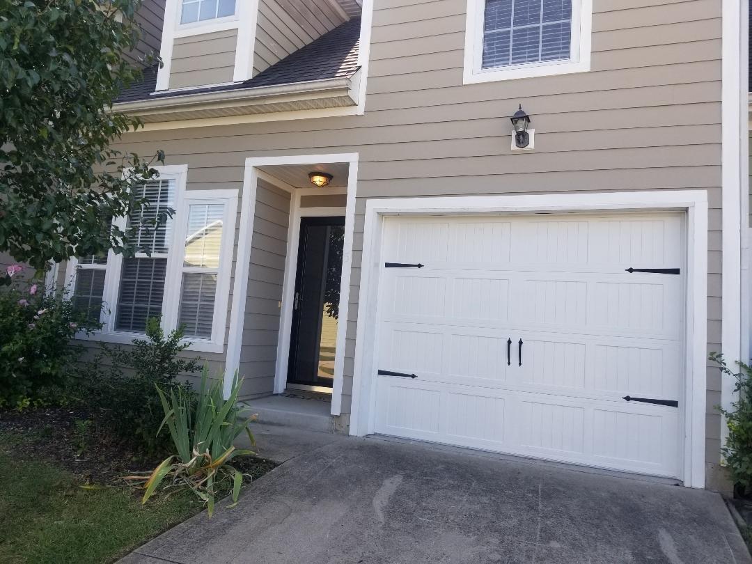 145 Goodman Way - Photo 1