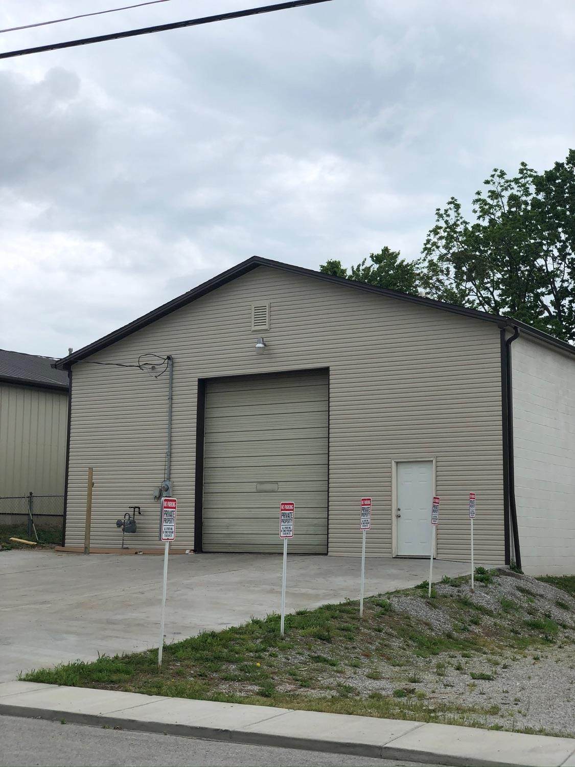 815 Heath Street - Photo 1