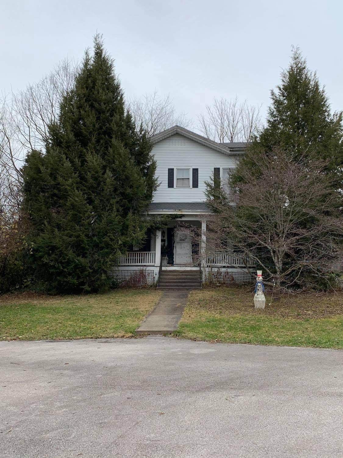 435 Vista Court - Photo 1