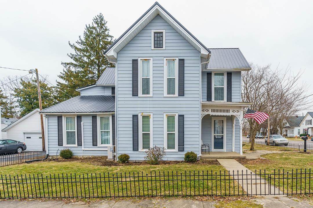 203 Poplar Street - Photo 1
