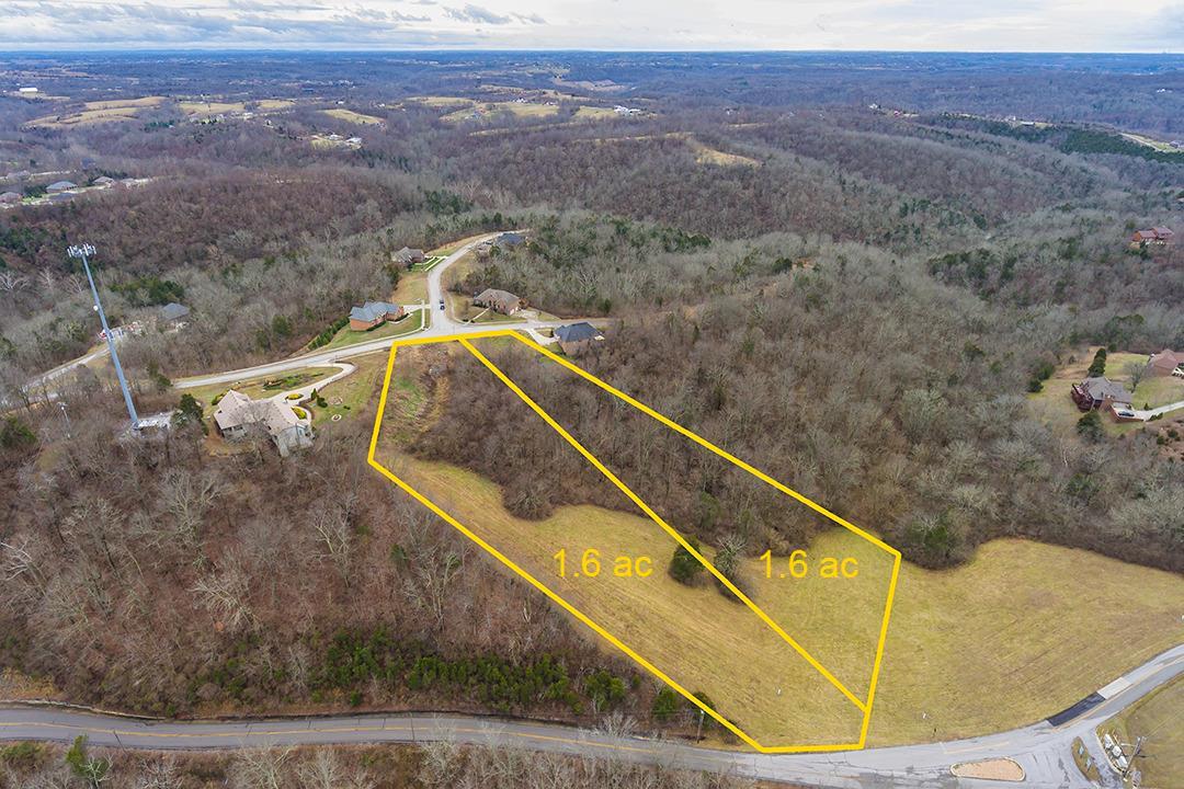 528 Shagbark Trail - Photo 1