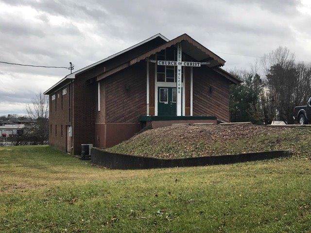 22 Royal Drive - Photo 1