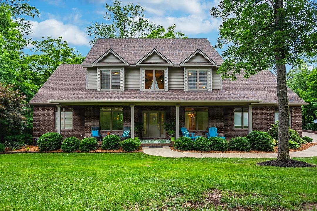 288 Avawam Drive - Photo 1
