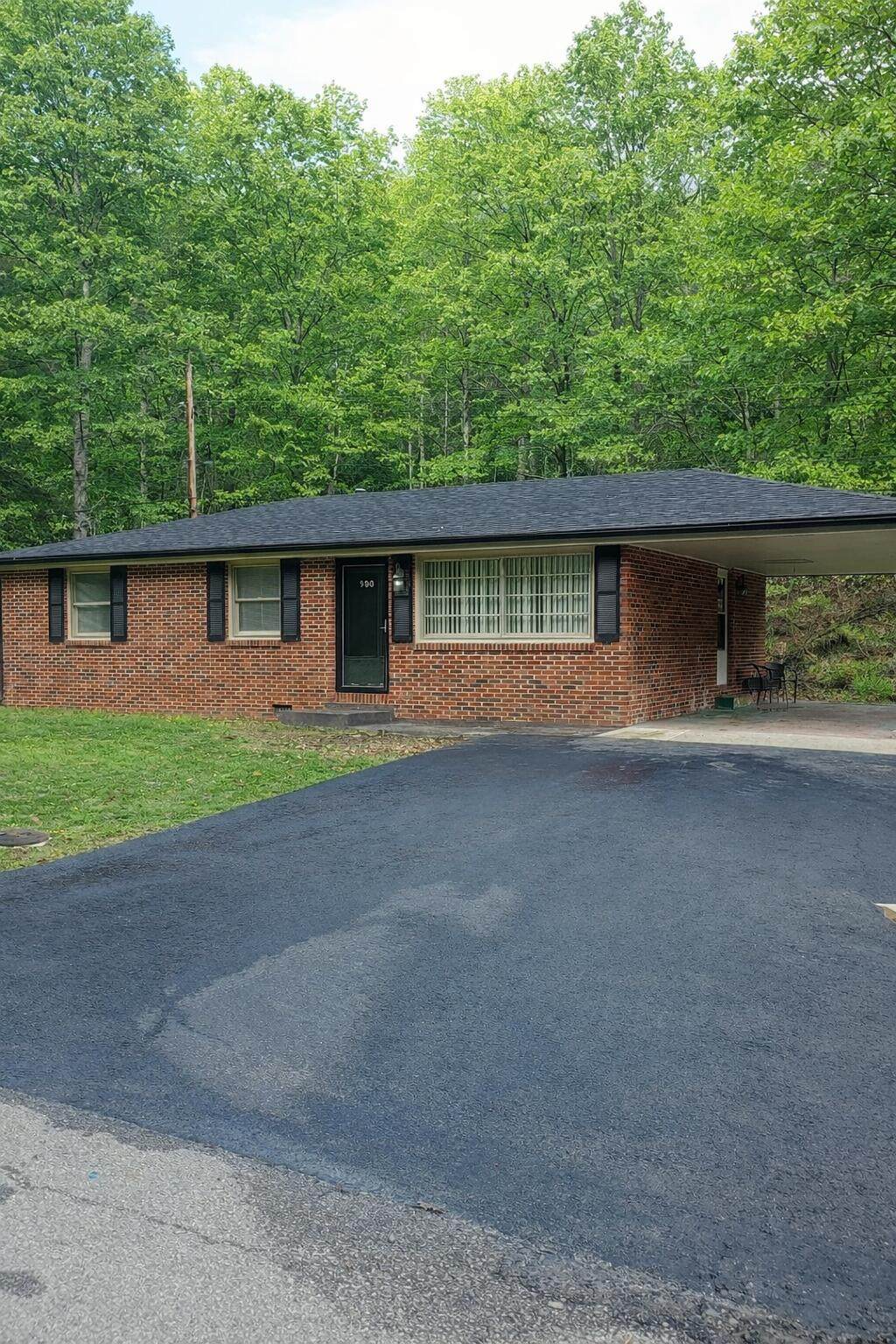 500 Pleasant Valley Road - Photo 1