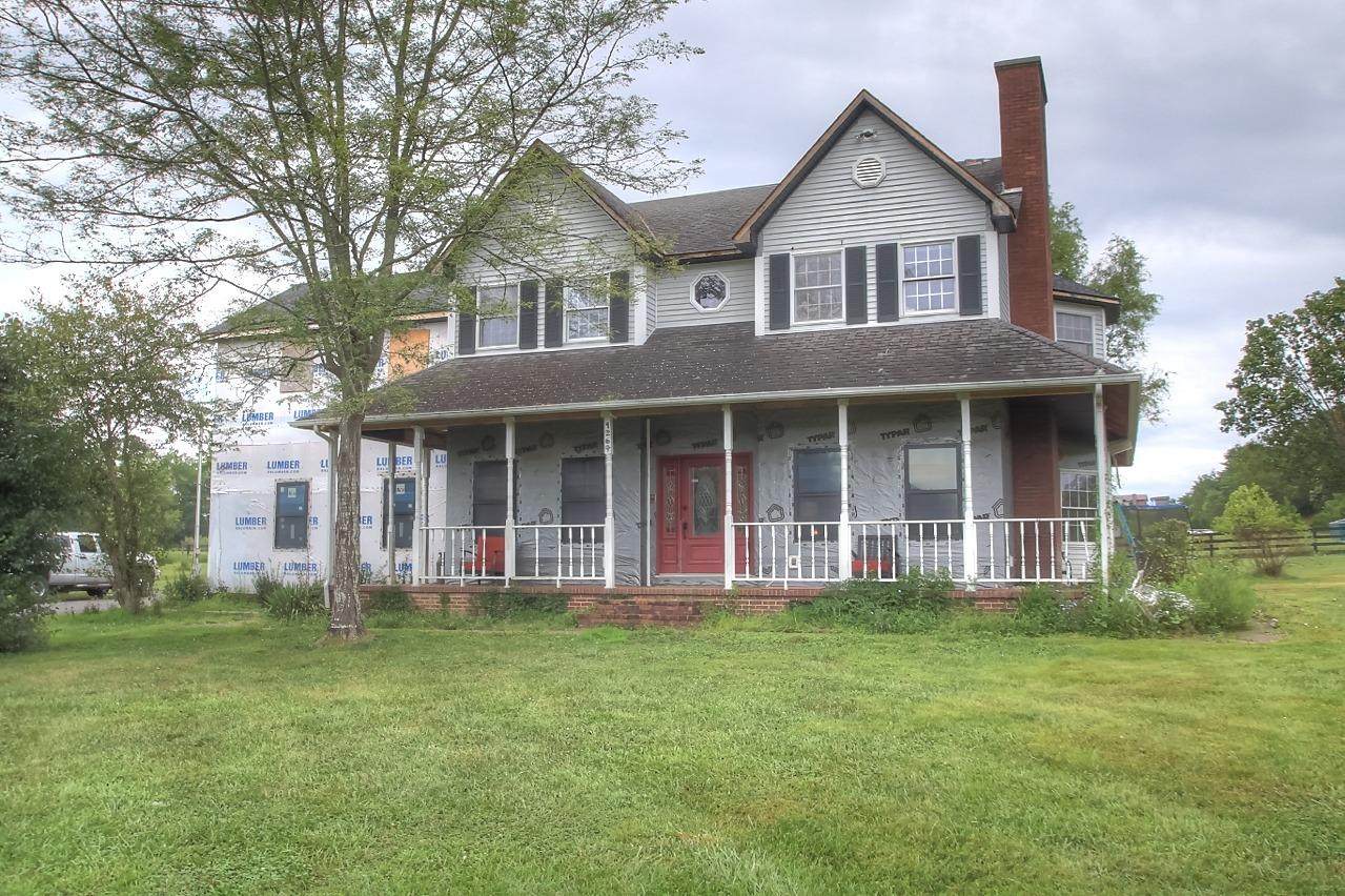 1264 Highway 1394 - Photo 1